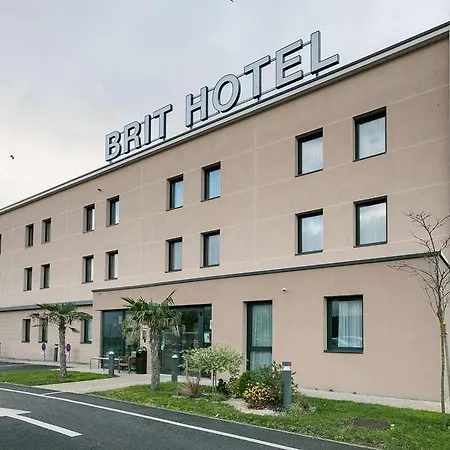 Hotel Brit 3*
